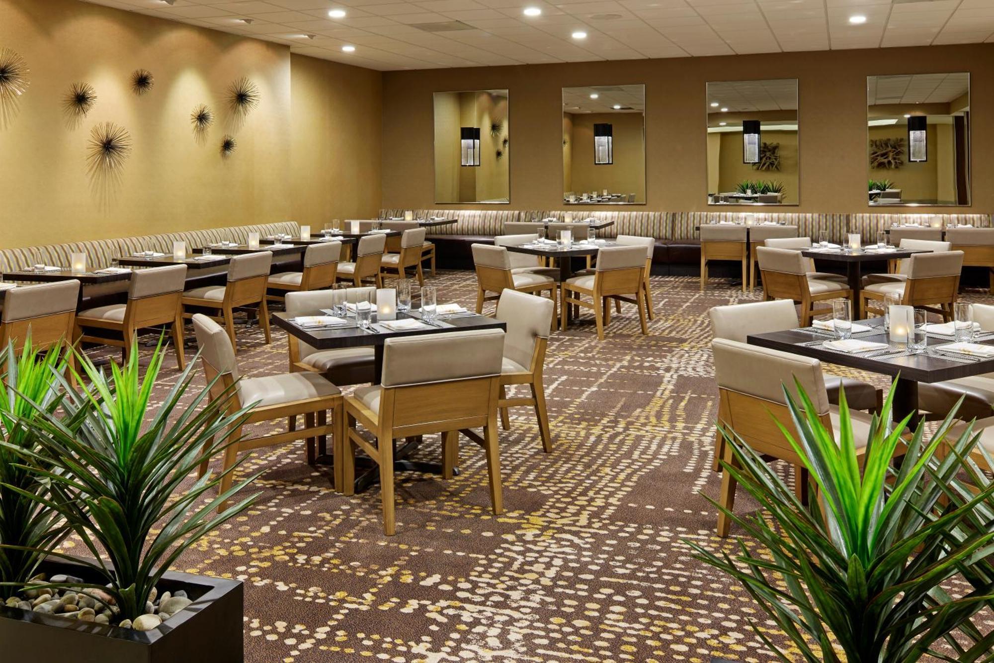 Doubletree By Hilton Golf Resort Palm Springs Cathedral City Bagian luar foto