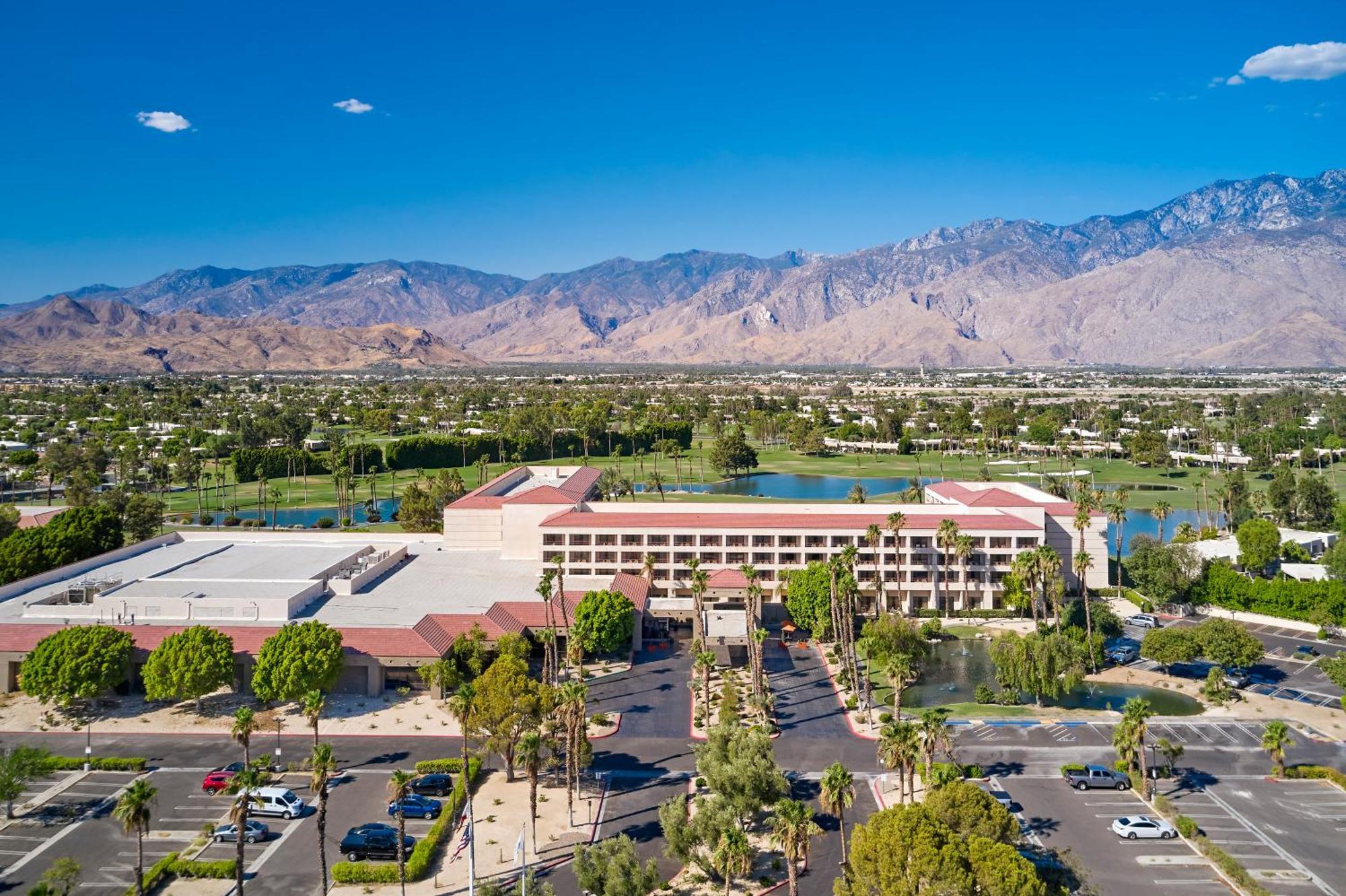 Doubletree By Hilton Golf Resort Palm Springs Cathedral City Bagian luar foto
