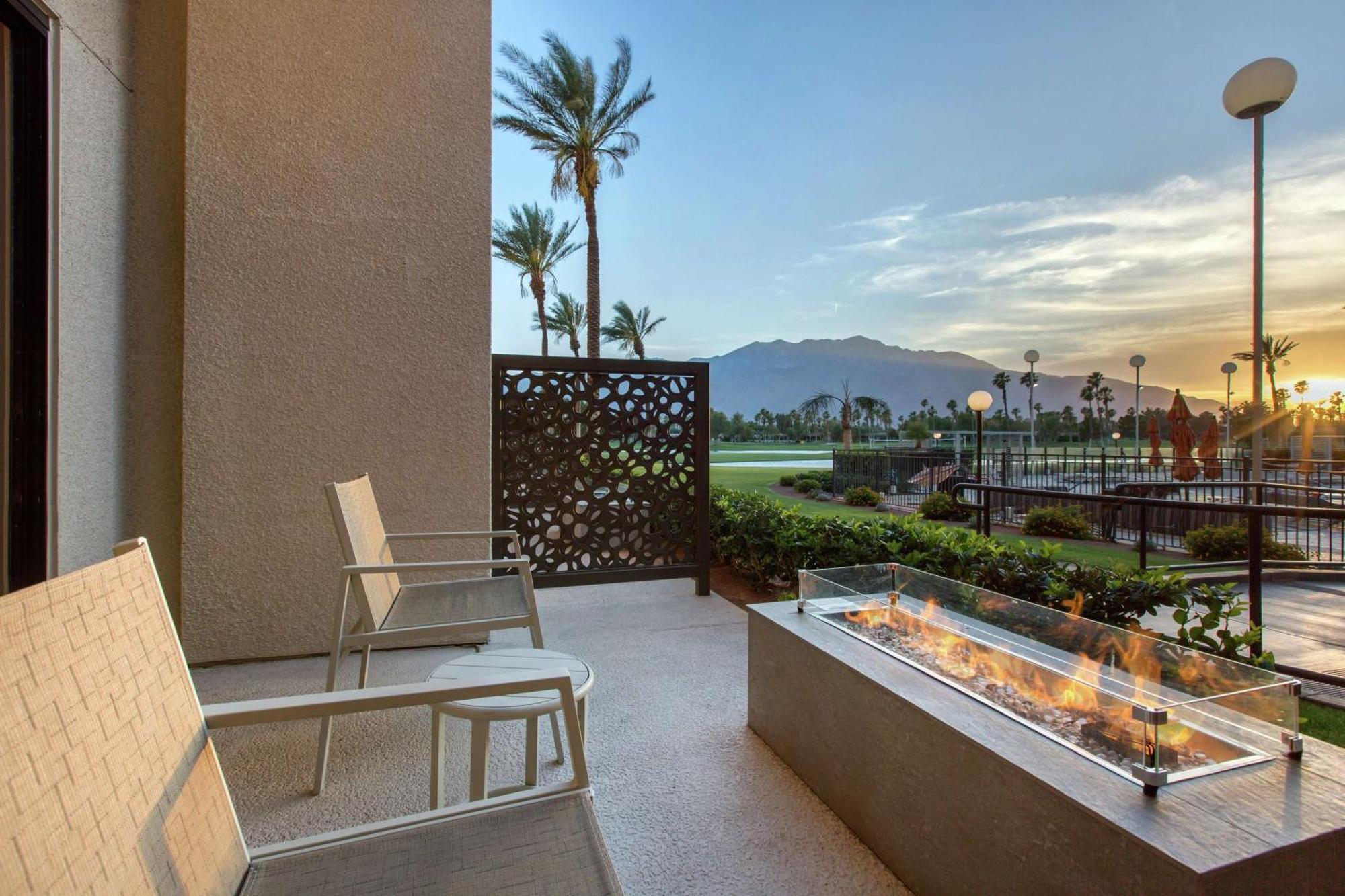 Doubletree By Hilton Golf Resort Palm Springs Cathedral City Bagian luar foto